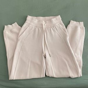 Lululemon Relaxed Scuba Jogger